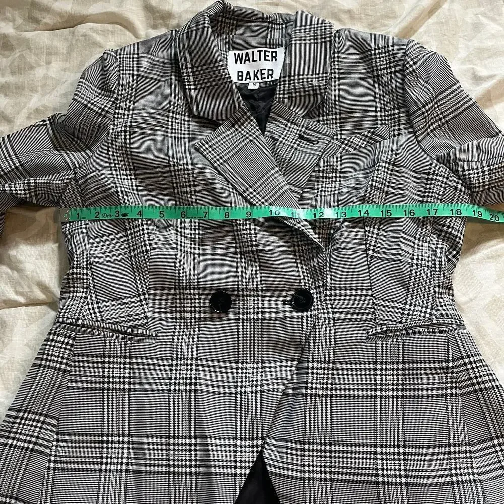 Walter‎ baker black white plaid cut out front blazer jacket size medium